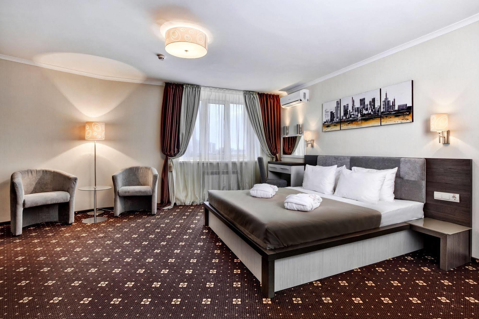 Bratislava Hotel Kiev Ngoại thất bức ảnh